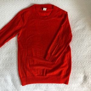 Women’s sweater